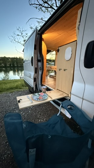 BD5C1D62-DCC0-4057-A837-8C15C3161621_4_5005_c